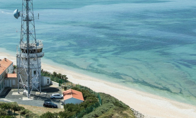 Visitez le phare des Baleines