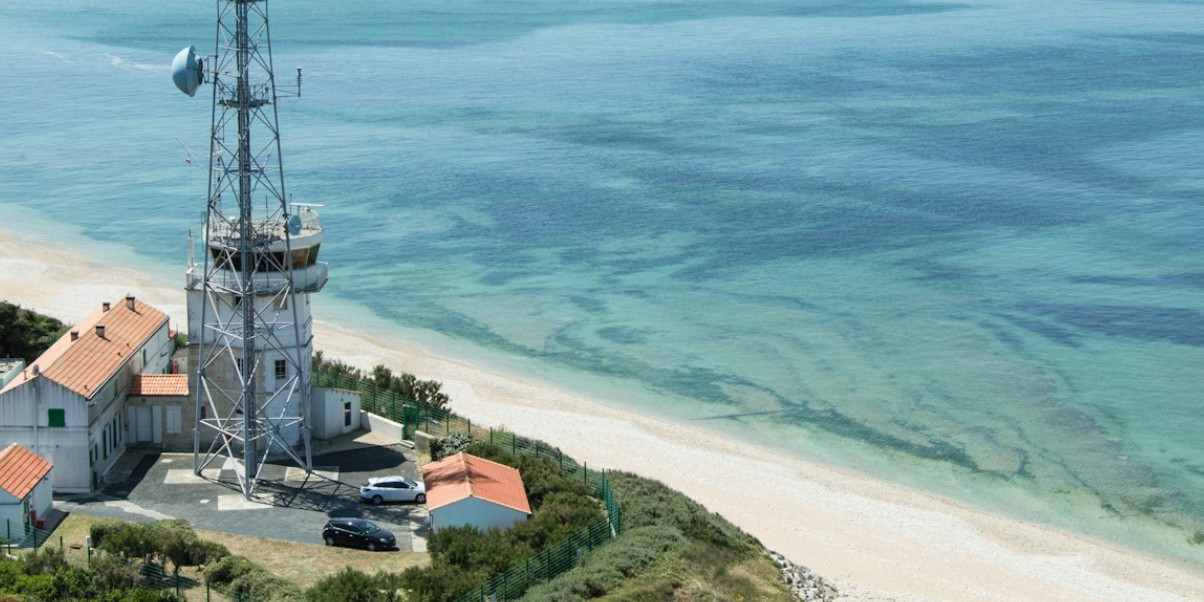 Visitez le phare des Baleines